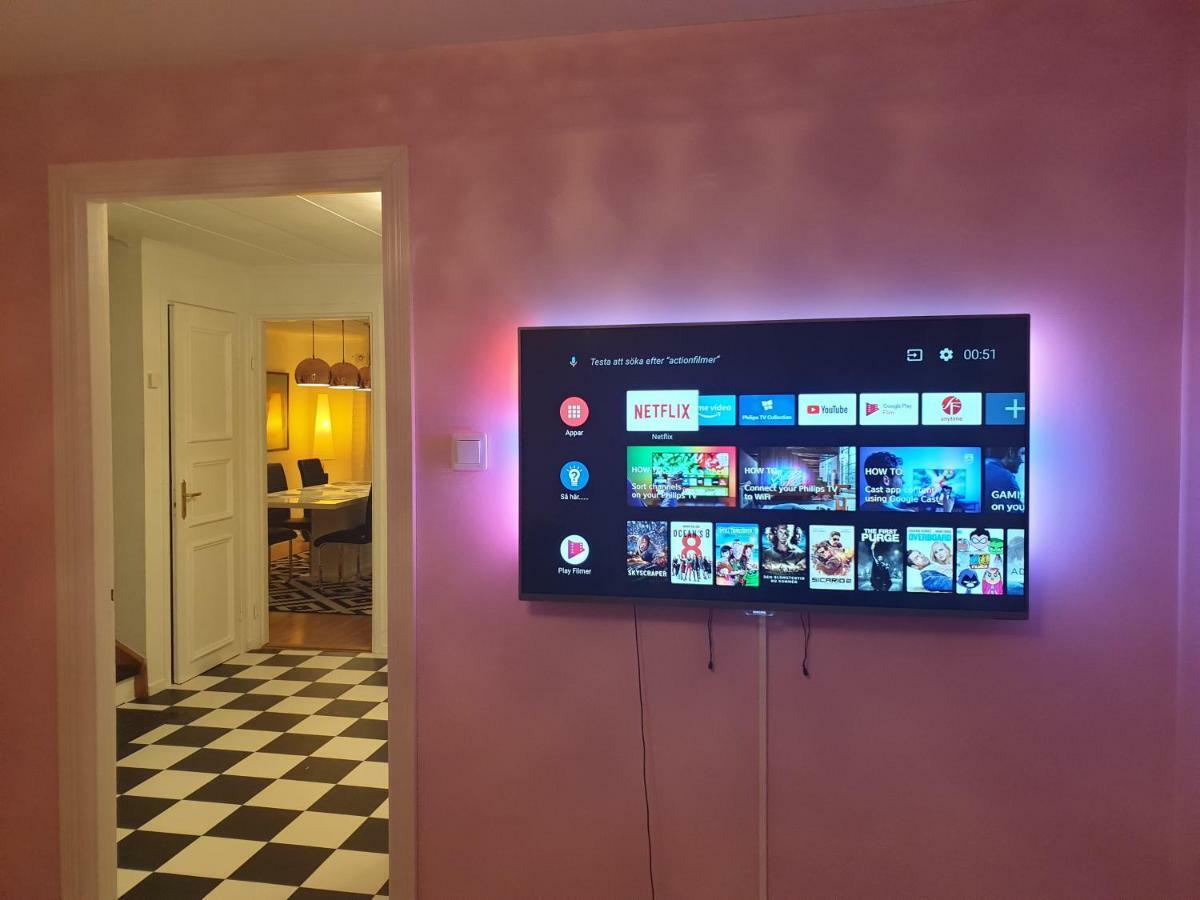 Ett Hus Med 3 Sovrum Med Supersnabba Internet Fiberanslutningen 1000Mb-100Mb I Hoeg, 7 Minuter Fran Худиксвалль Экстерьер фото