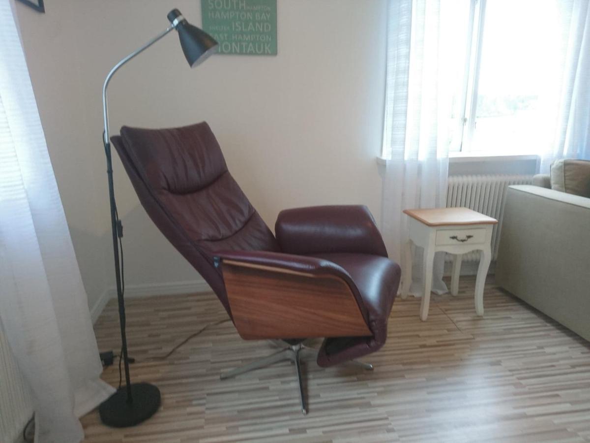 Ett Hus Med 3 Sovrum Med Supersnabba Internet Fiberanslutningen 1000Mb-100Mb I Hoeg, 7 Minuter Fran Худиксвалль Экстерьер фото